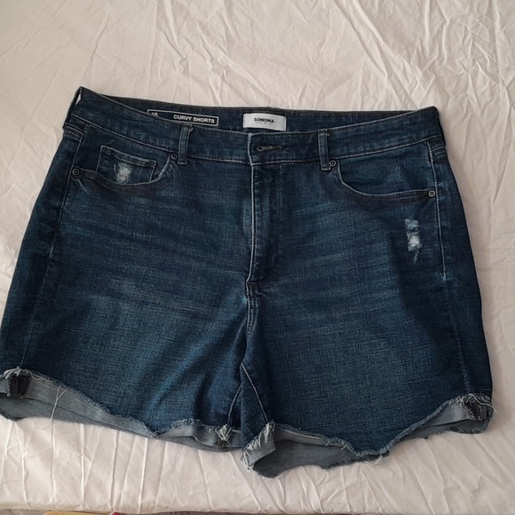 Women's jean shorts - Picture 1 of 1
